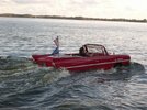 Amphicar swimming 020.jpg